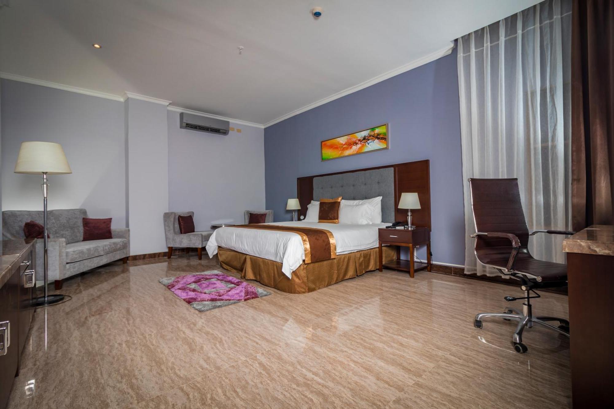 Hotel City Plaza & Suites David Exteriér fotografie