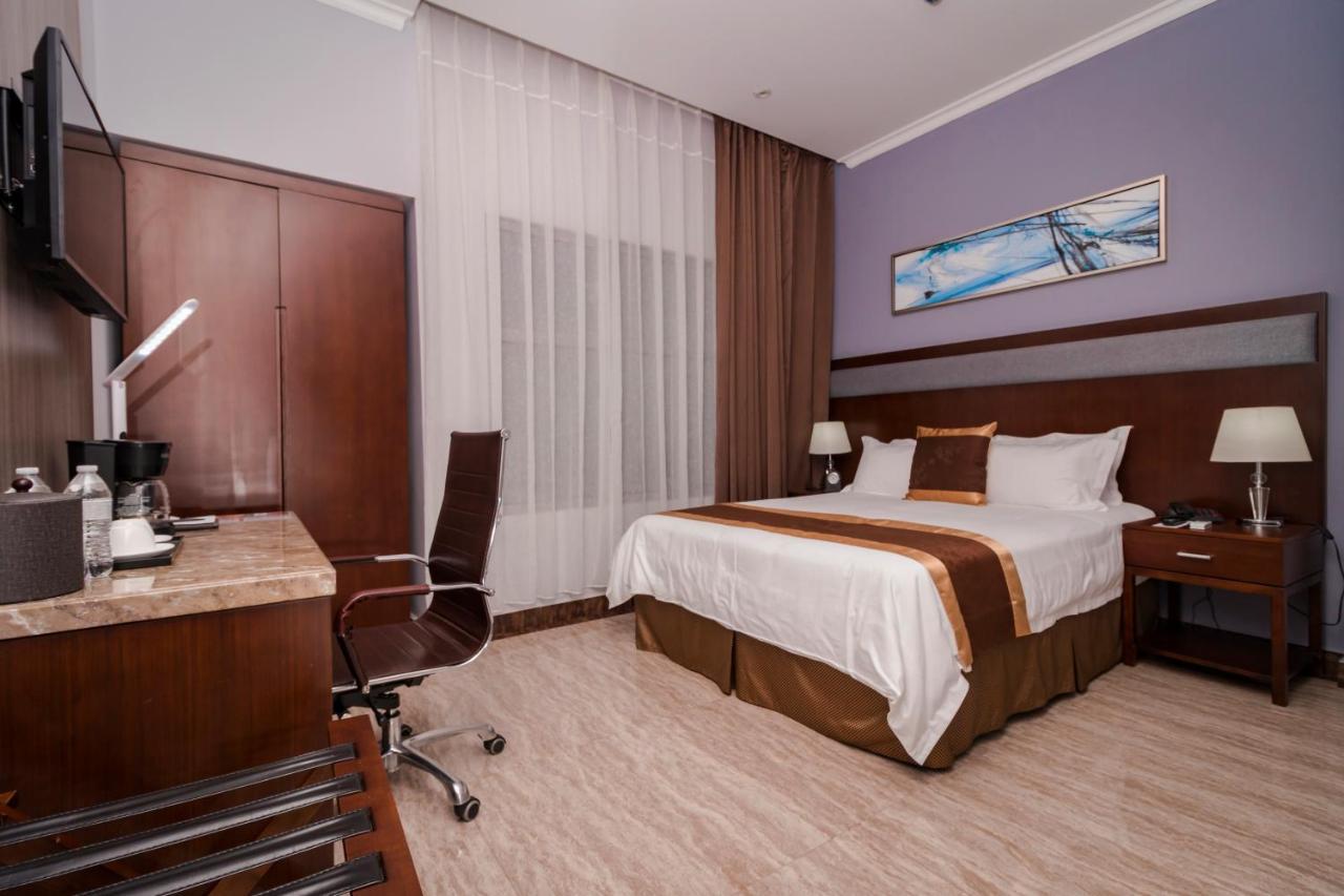 Hotel City Plaza & Suites David Exteriér fotografie