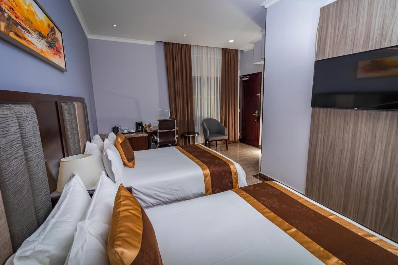 Hotel City Plaza & Suites David Exteriér fotografie